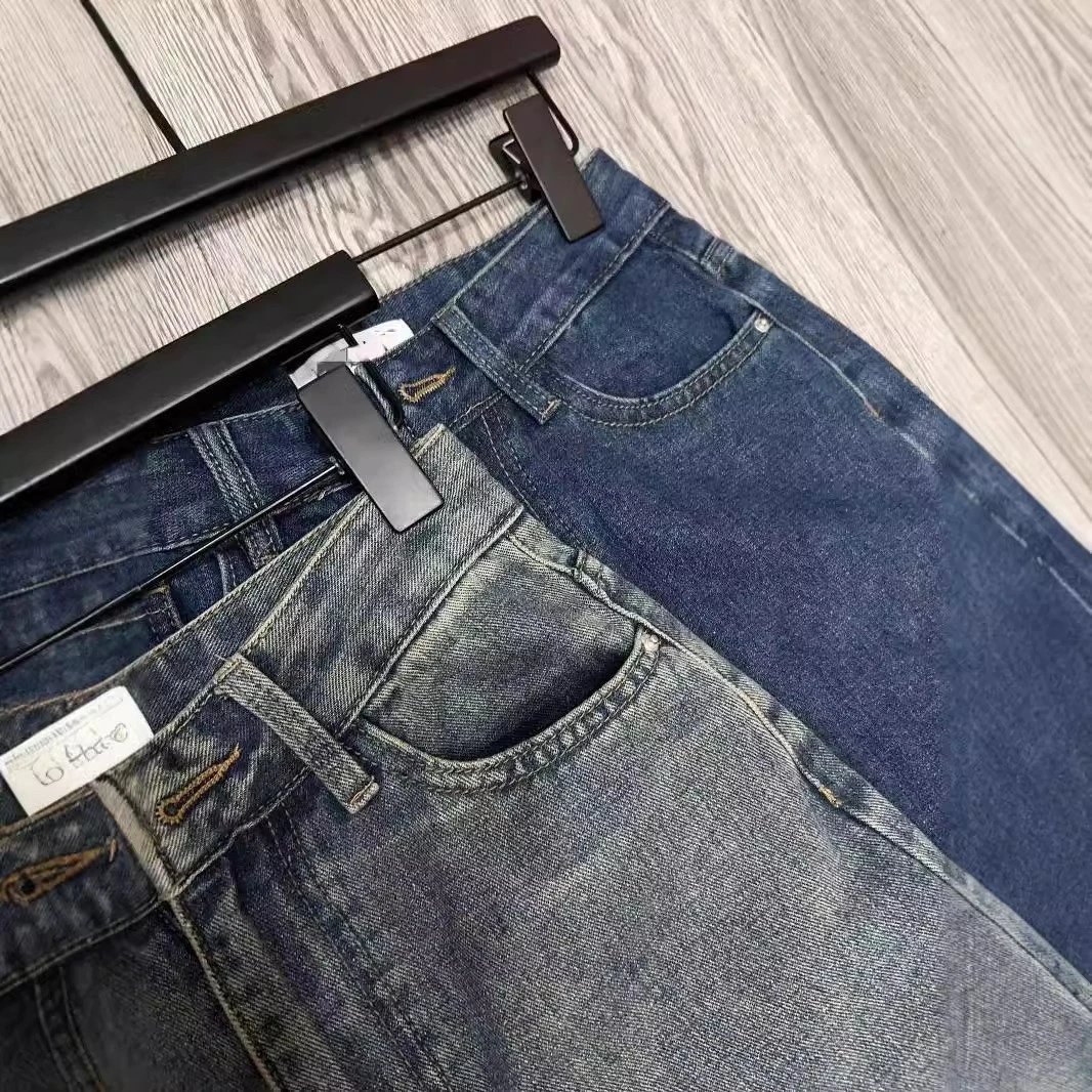 Embroidered Logo Wide-Leg Straight Jeans photo 7