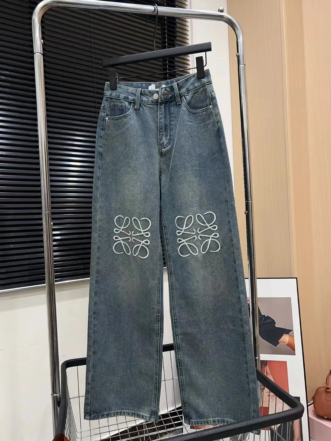 Embroidered Logo Wide-Leg Straight Jeans photo 3