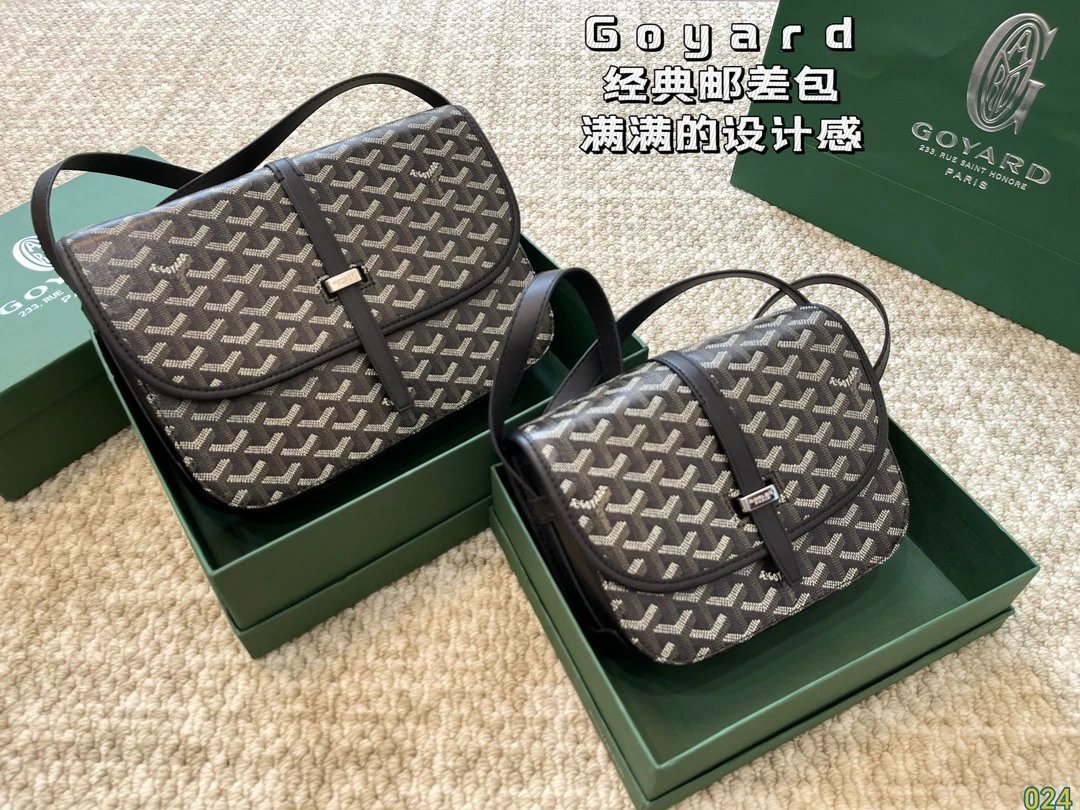 Lychee Grain Leather Saddle Bag photo 6
