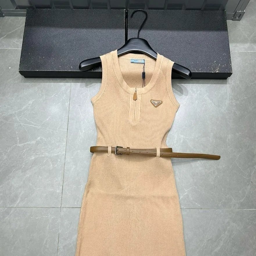 Knit Triangle Logo Letter Metal Slip Dress