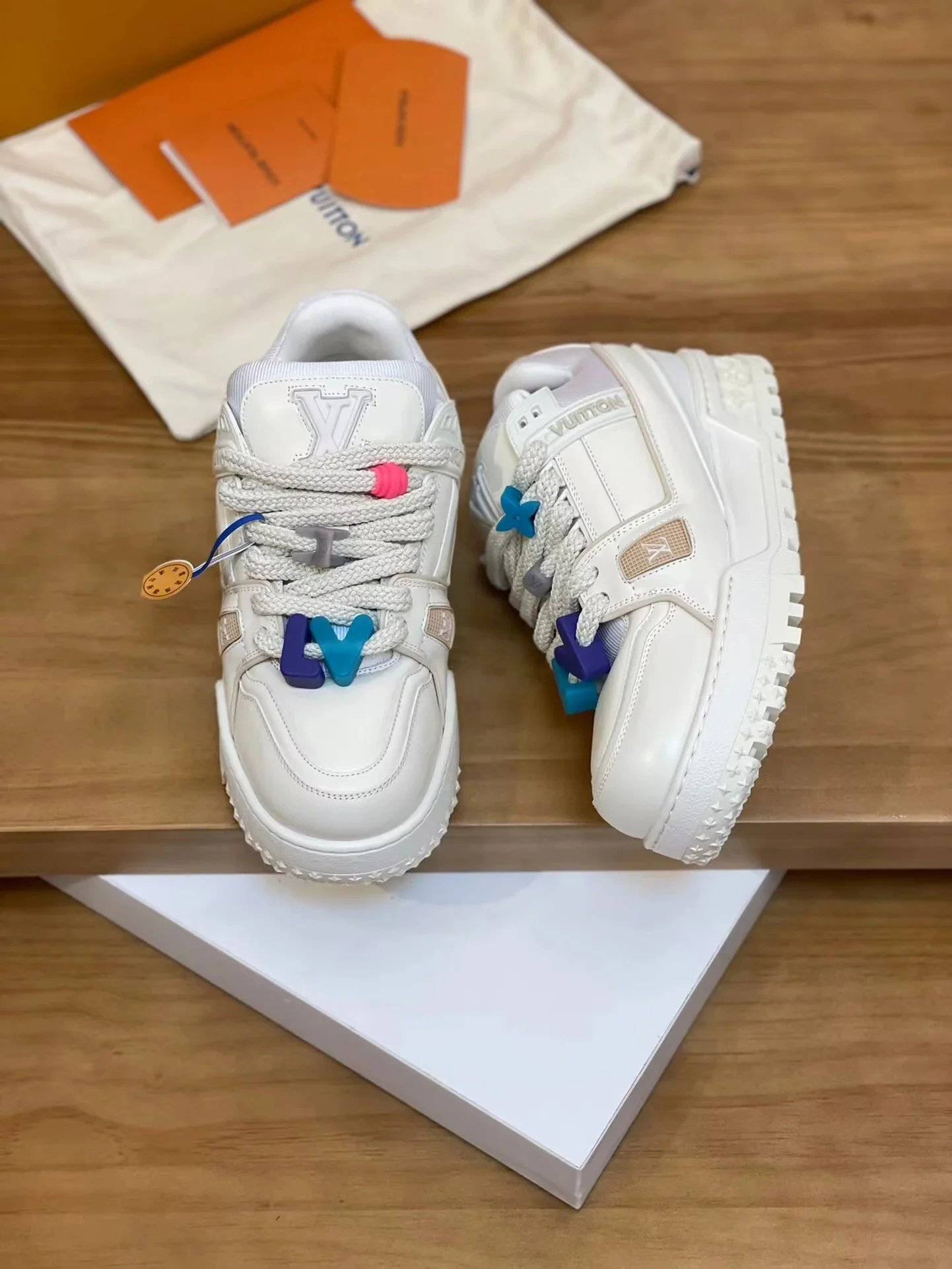 Casual Shoe