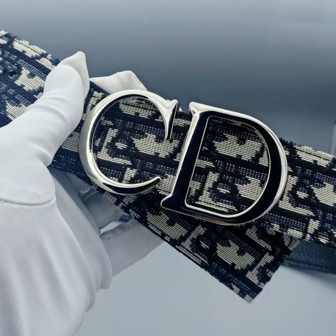 百搭新款时尚潮流CD腰带