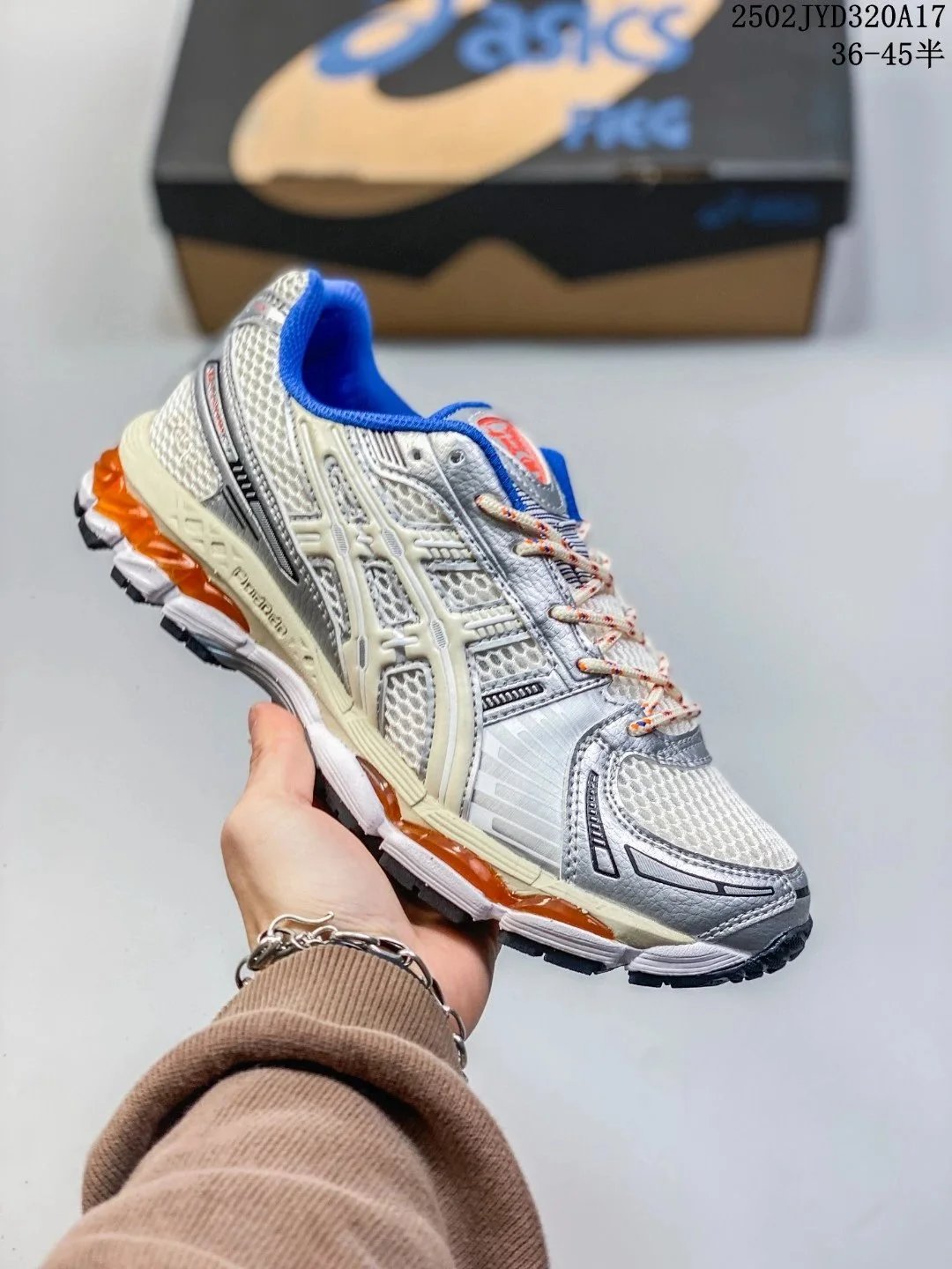 ASICS Gel-Nimbus 10.1 and 12.1 photo 8