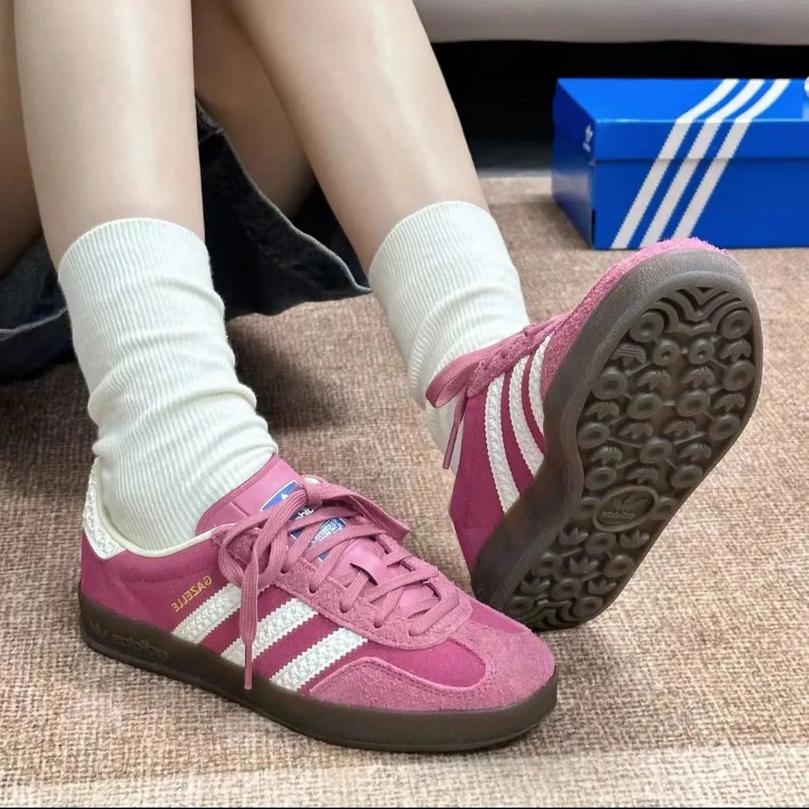 Retro Couple Training Shoe