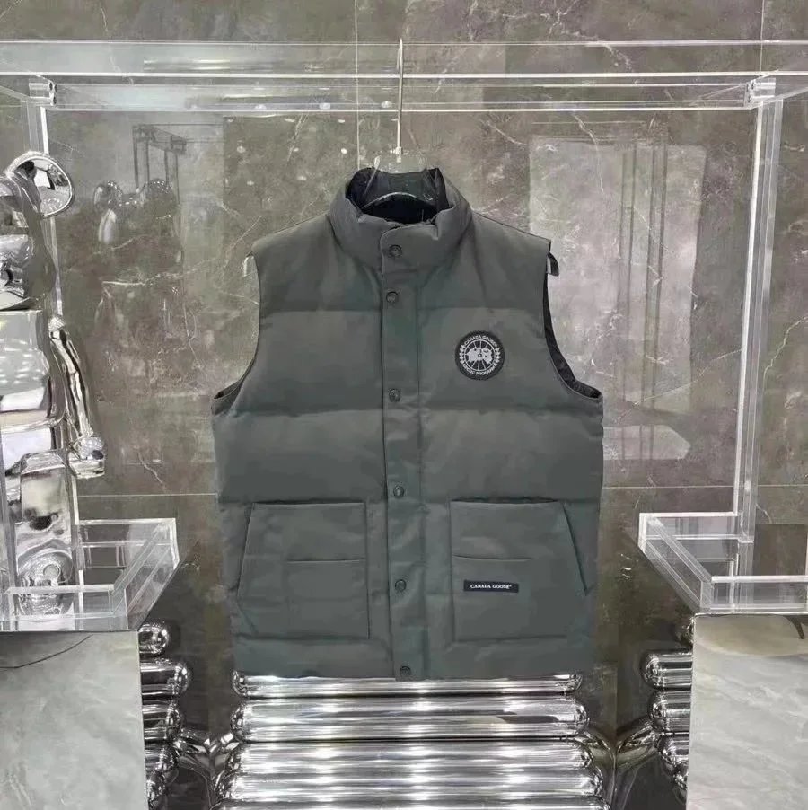 Vest photo 7