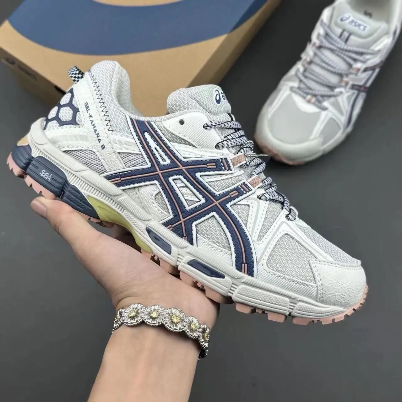 Gel Running Shoe K8 photo 2