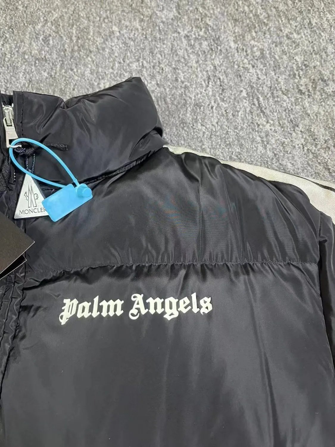 Webbing Strap Down Jacket photo 8
