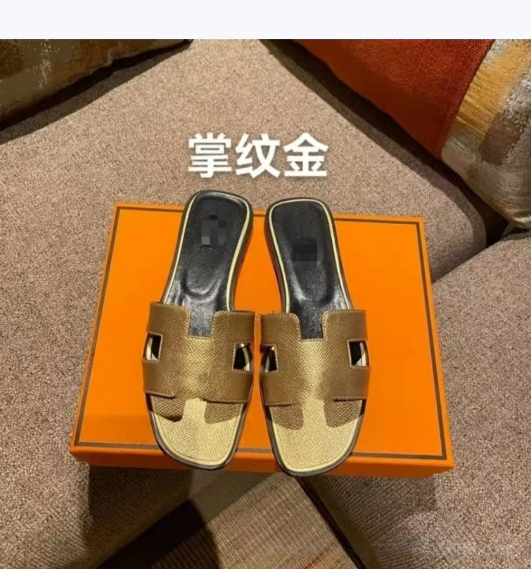 Flat Leather Slides photo 5