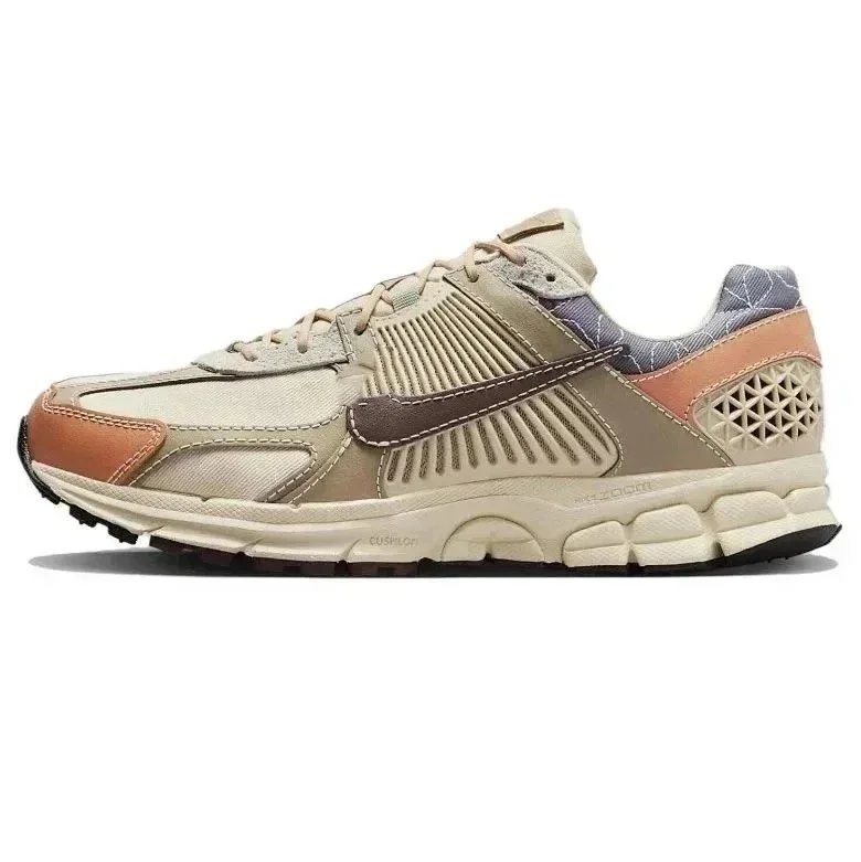 V5 Running Shoe photo 7