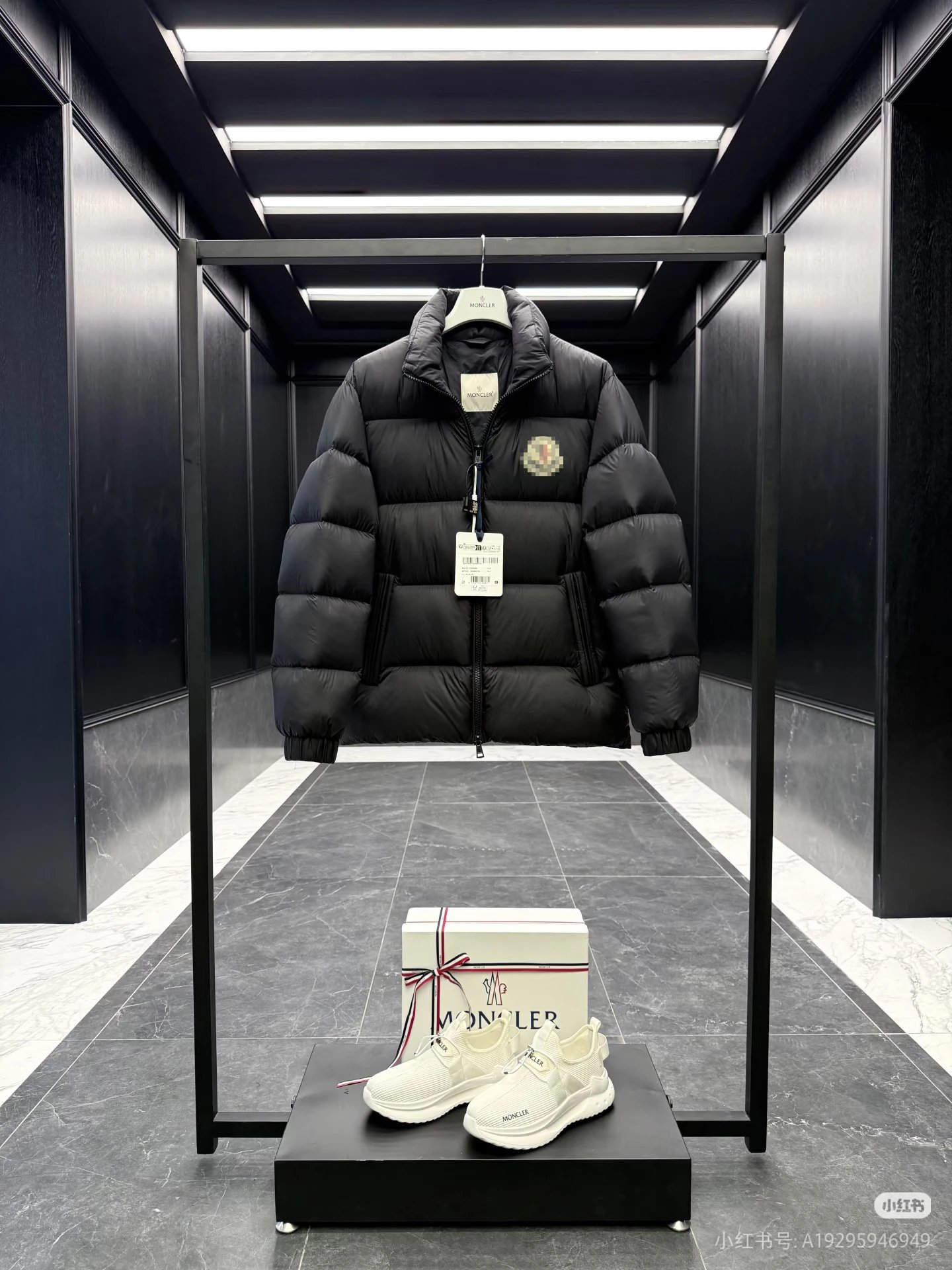 CitalaM Large Badge Down Jacket Goose Down Thick photo 8