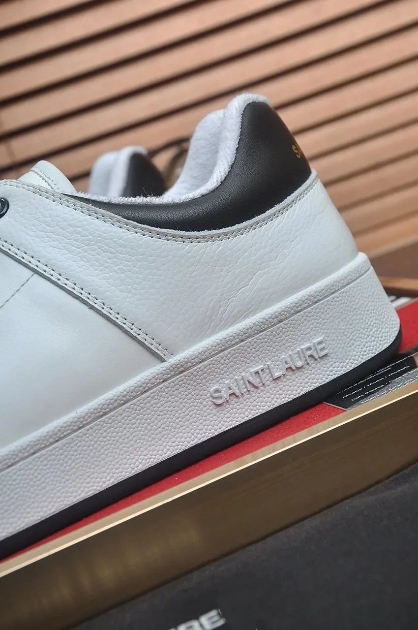 Flat Sports Canvas Shoes photo 8