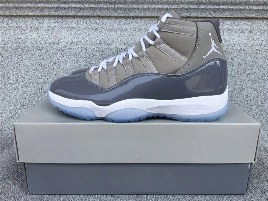 Air Jordan 11 Basketball Shoe photo 6
