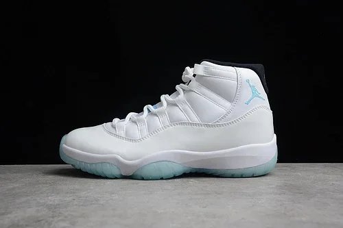 Air Jordan 11 Basketball Shoe photo 8