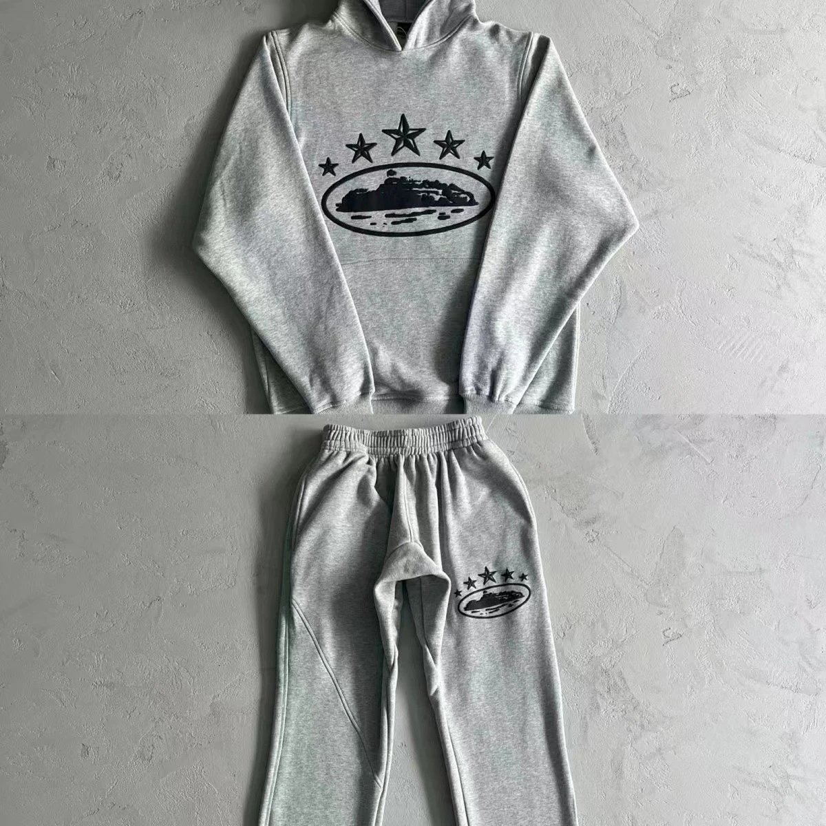 Grey set (with pictures in the five-star circle)