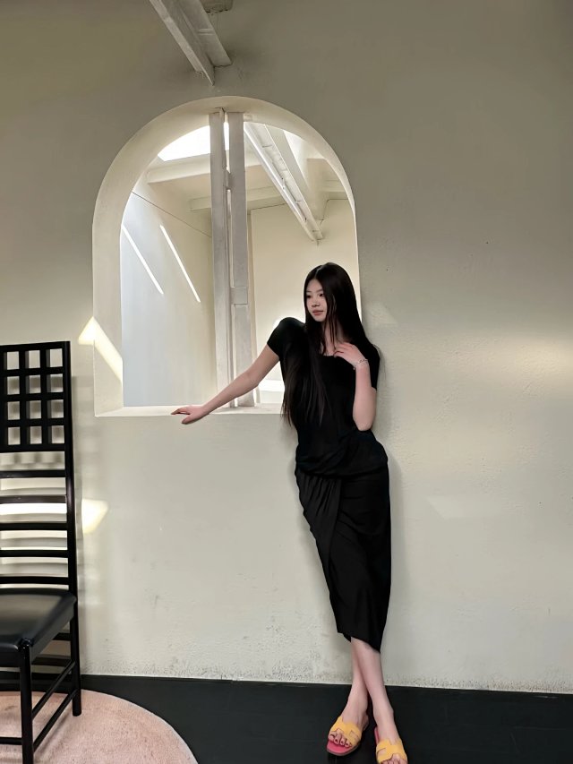 Rick Owens Cropped T-shirt Tee: seller detail photo 8
