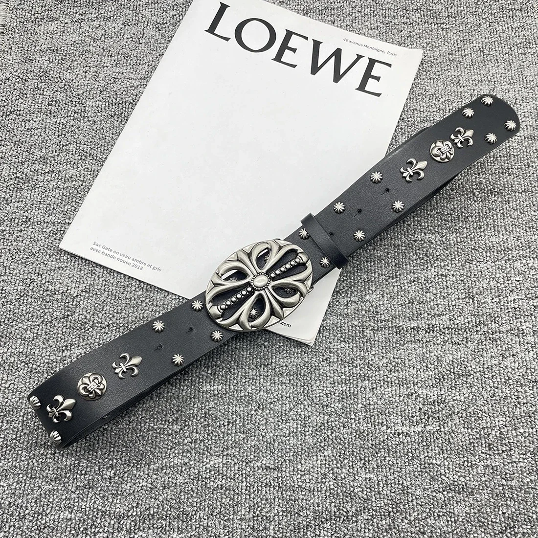 Loewe Embossed Flowe