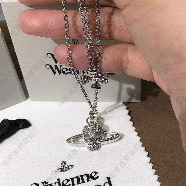 Vivienne Westwood Skull Bracelet: seller detail photo 4