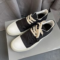 Add black cloth
