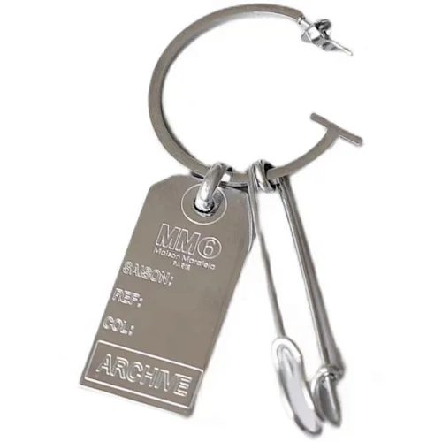 Aretes Maison Margiela