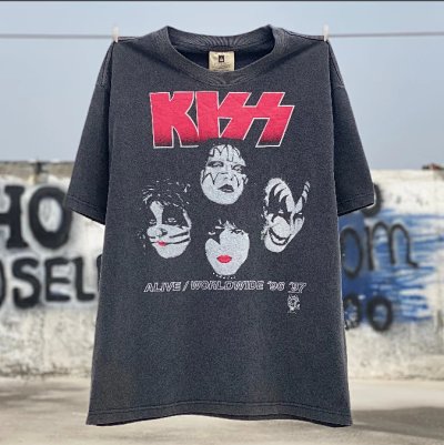 Vintage Graphic T-shirts