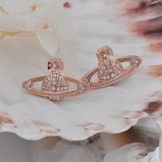 Vivienne Westwood Earrings: seller detail photo 8