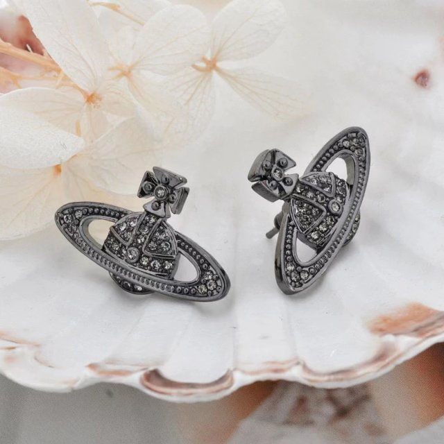 Vivienne Westwood Earrings: seller detail photo 6