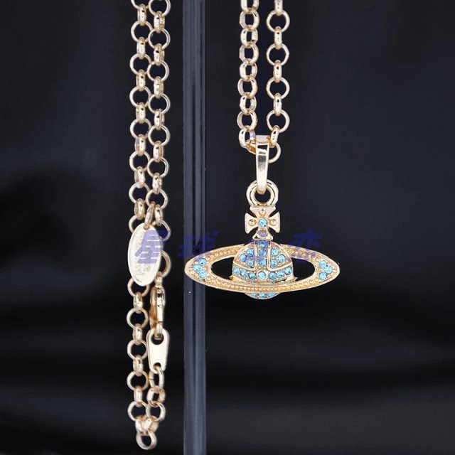 Vivienne Westwood Necklace: seller detail photo 12