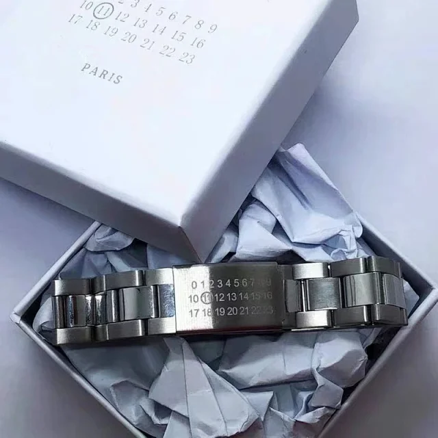 Unbranded Jewelry Number-Engraved Link Bracelet product detail image 3