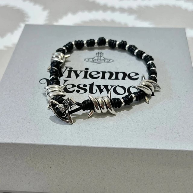 Vivienne Westwood Saturn Bracelet: seller detail photo 2