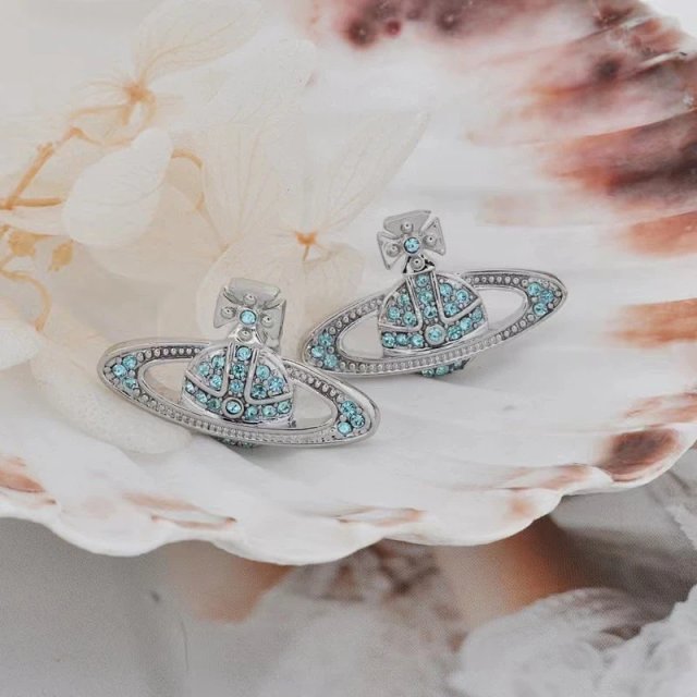 Vivienne Westwood Earrings: seller detail photo 10