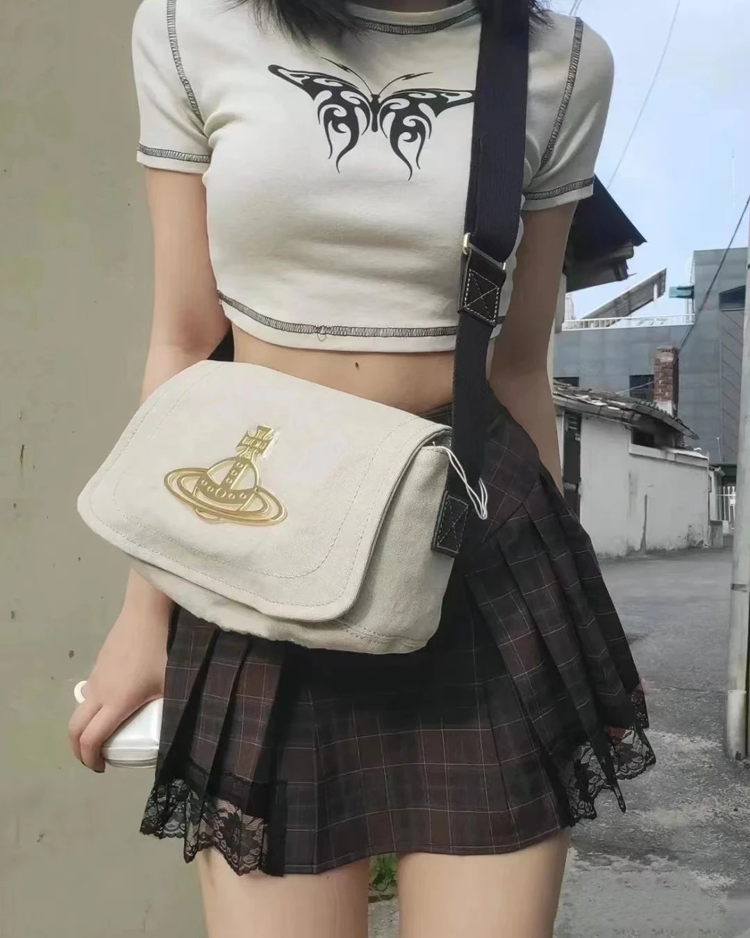Vivienne Westwood Shoulder Bag 3