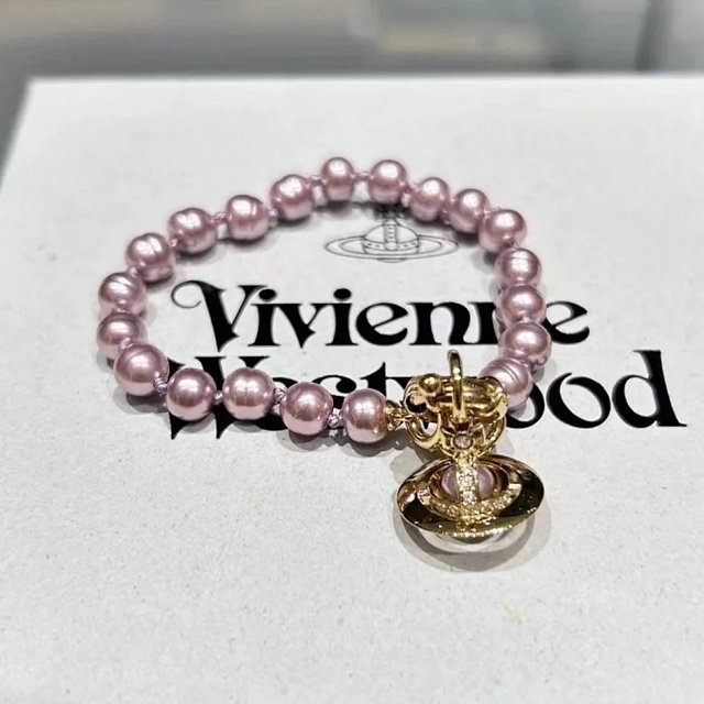 Vivienne Westwood Pearl Necklace: seller detail photo 7