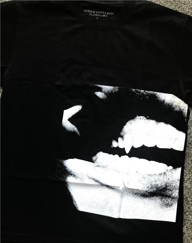 T-Shirt photo 4