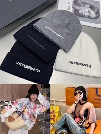Vetements Beanie — seller photo 2