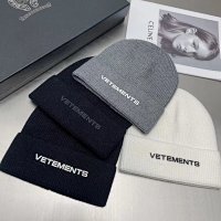 Vetements Beanie — seller photo 3