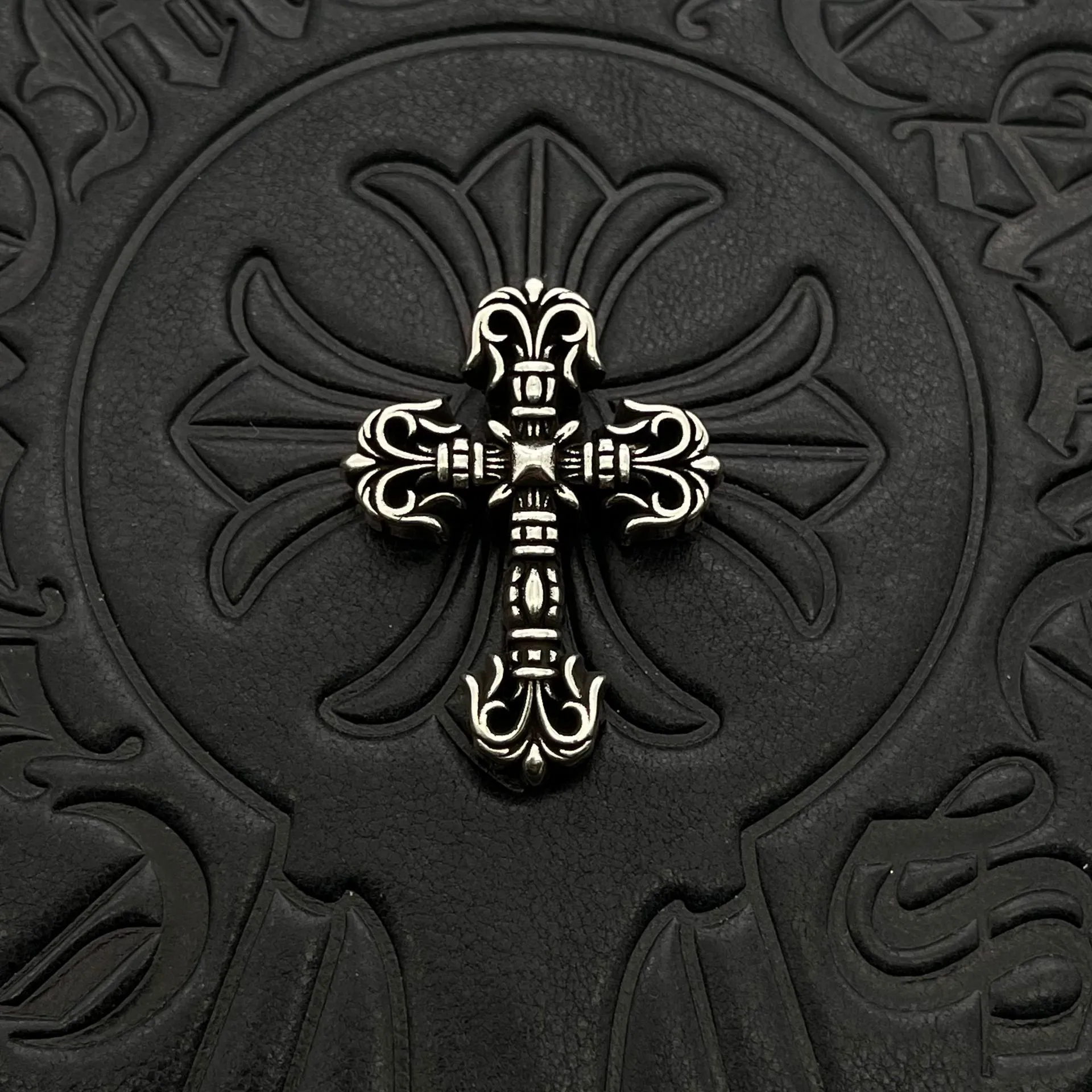Chrome Hearts