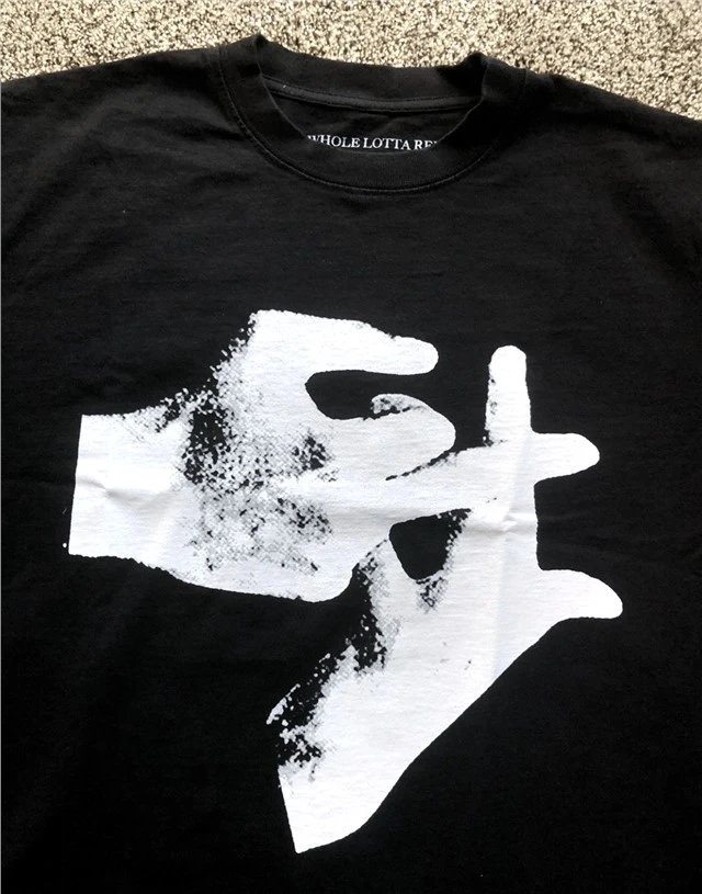 T-Shirt photo 5
