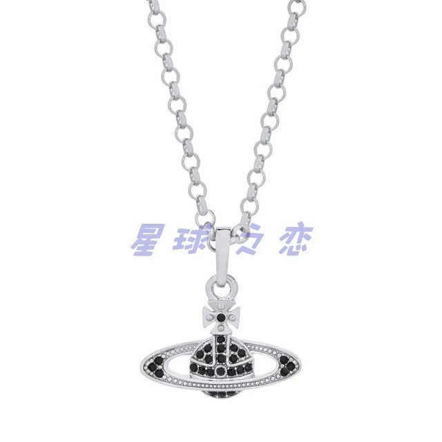 Vivienne Westwood Necklace: seller detail photo 14