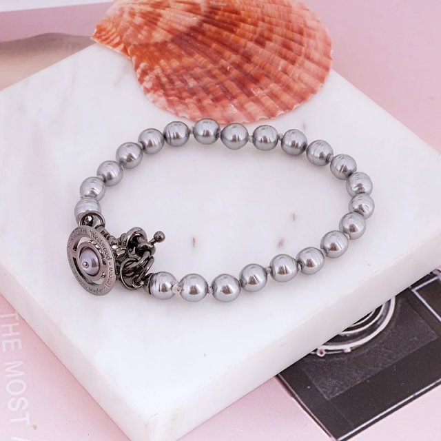 Vivienne Westwood Pearl Necklace: seller detail photo 9