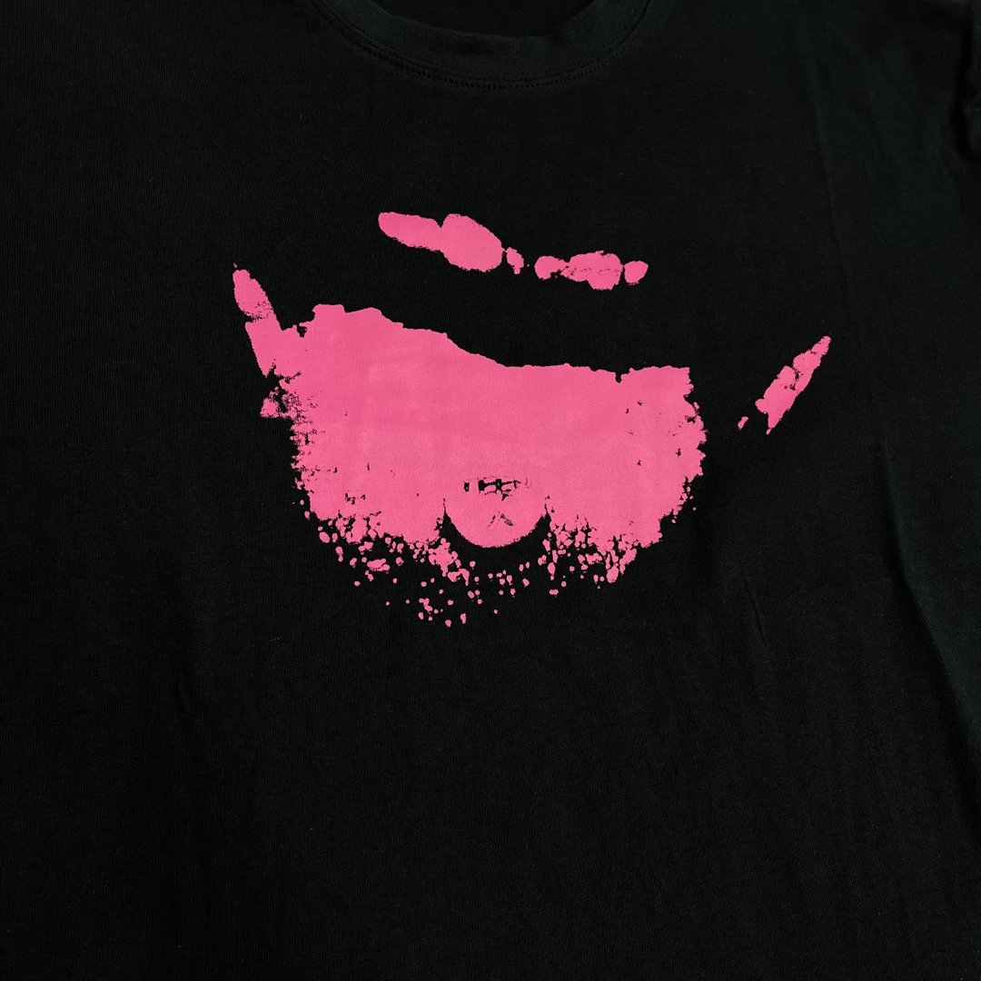 T-Shirt photo 6