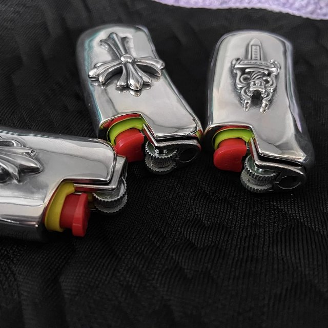 Chrome Hearts Lighter: seller detail photo 4