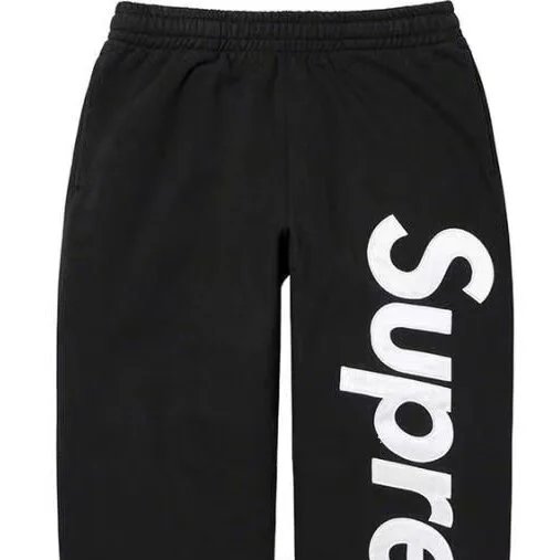 Black (big letter pants)