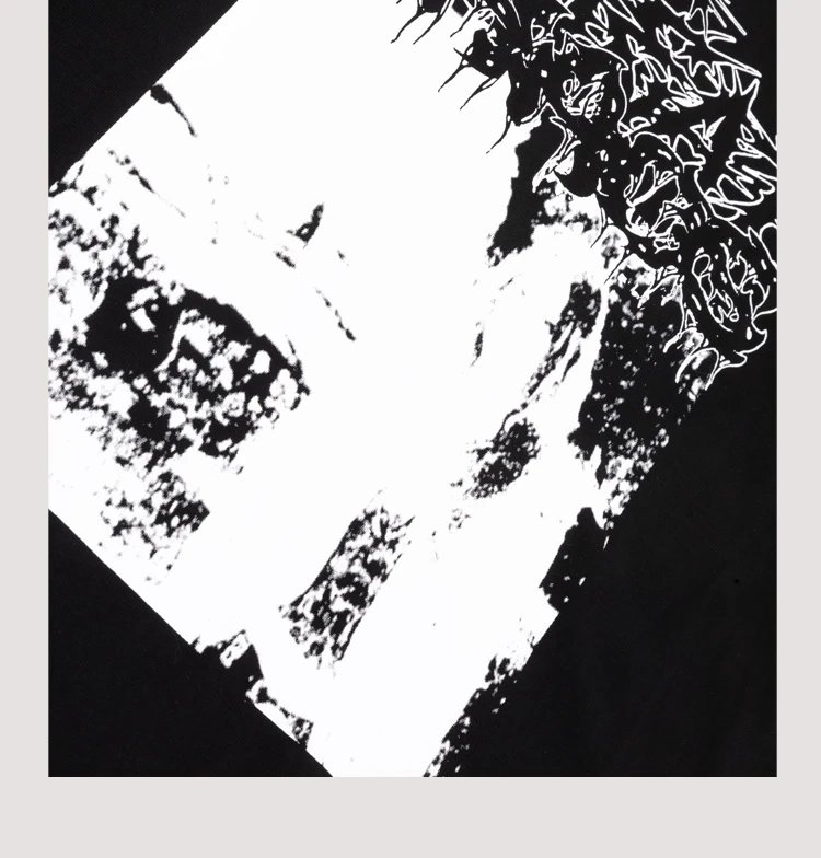 T-Shirt photo 6