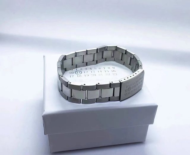 Maison Margiela Bracelet: seller detail photo 1