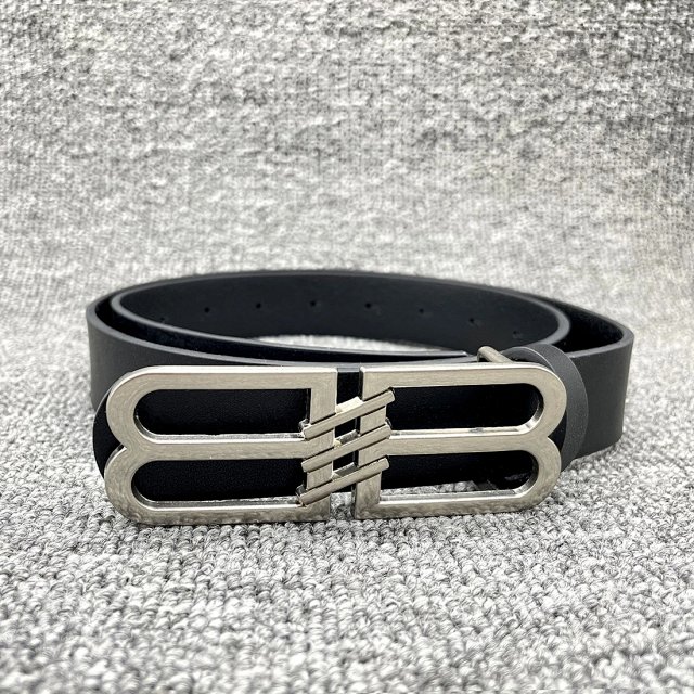 Balenciaga BB Belt: seller detail photo 6