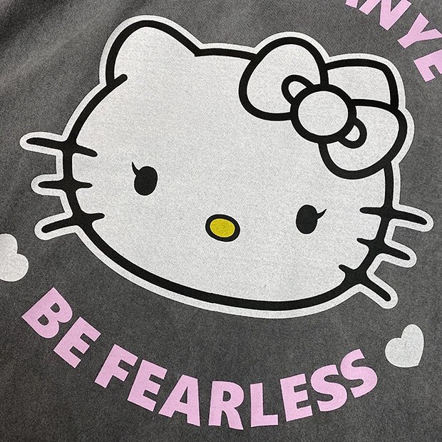 Kanye x Hello kitty T-shirt Tee: seller detail photo 5
