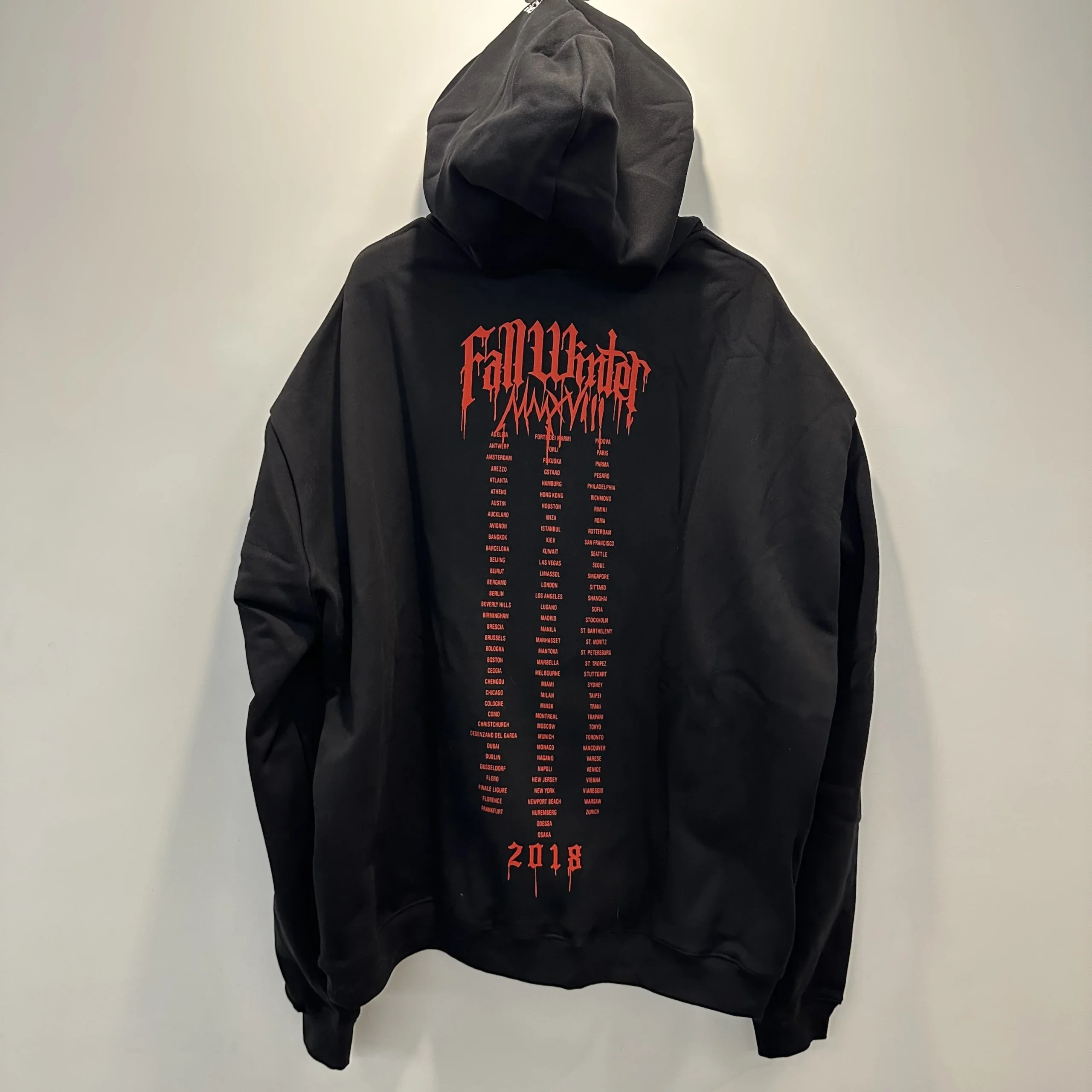 Vetements FW18 Worldtour Sudadera