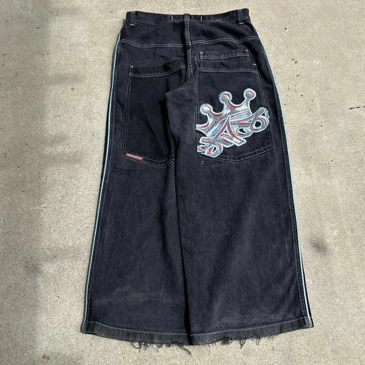 ***********