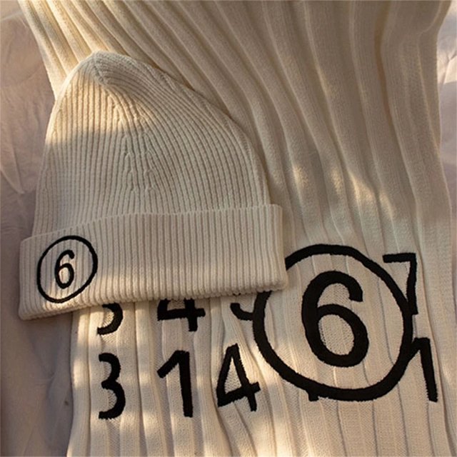 Maison Margiela Beanie: seller detail photo 3