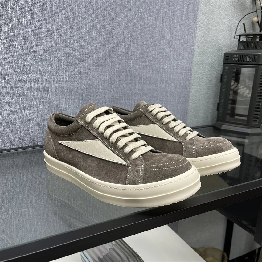 casual shoes